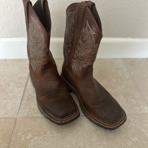 Men's Ariat Work Hog Boot Size 9EE (Wide)